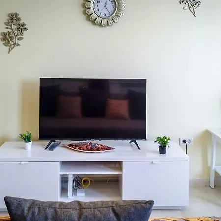 شقة Gold Dreams سان إيسيذرو